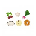 Oli & Carol Natural Rubber Toy - Ramona the Radish accessories 